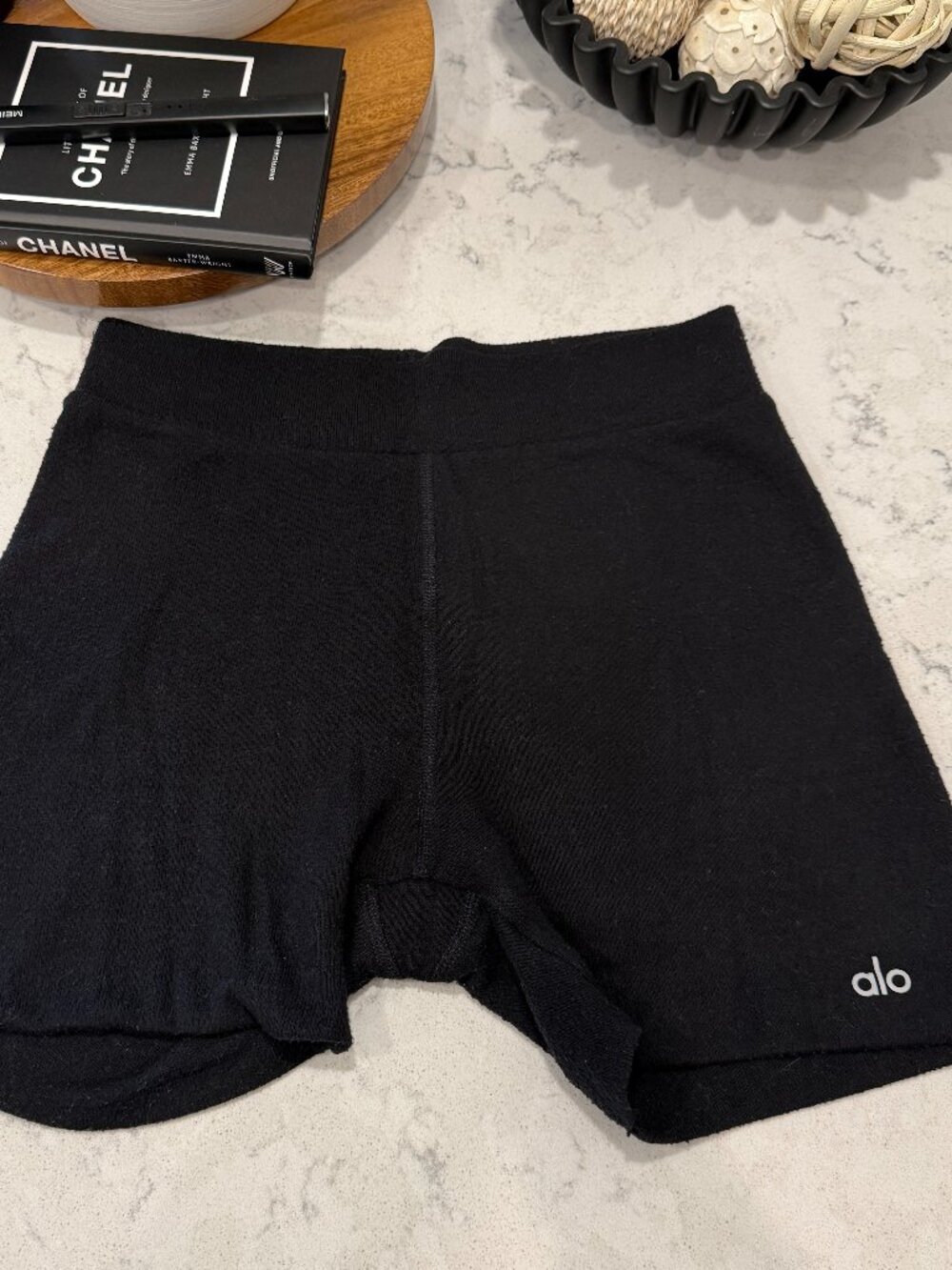 ALOLUX High-Waist Me Time Short/Black - Small